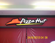Letra caixa em Aço Galvanizado com pintura automotiva e iluminação interna com led.